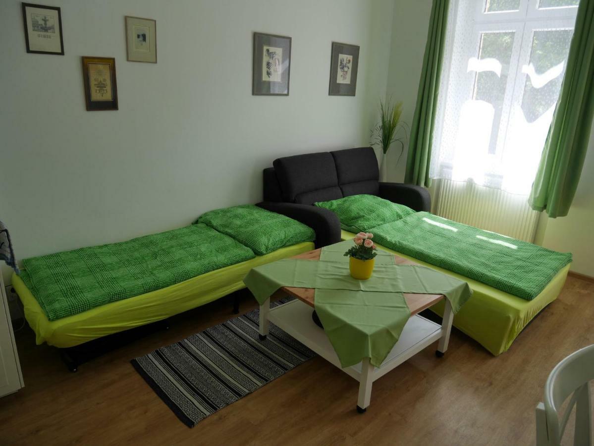 Moskevska 40 Appartement Karlsbad Buitenkant foto