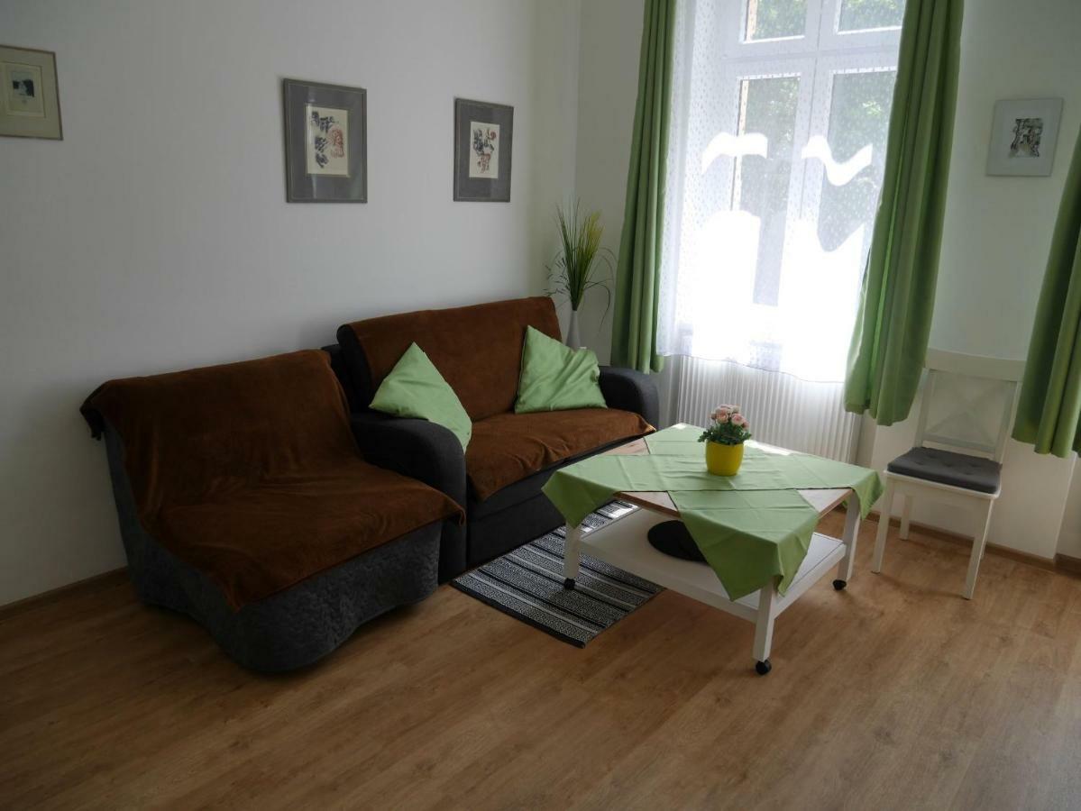 Moskevska 40 Appartement Karlsbad Buitenkant foto